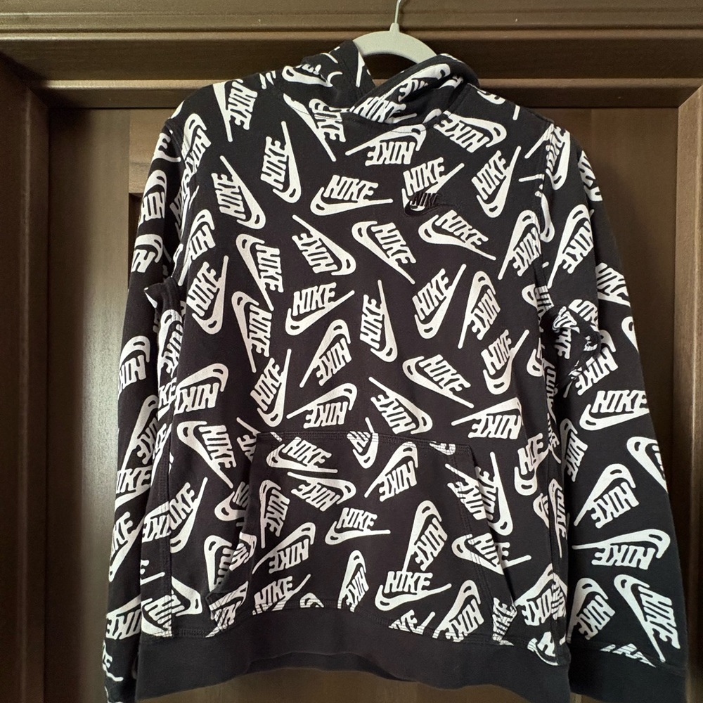Nike hoodie